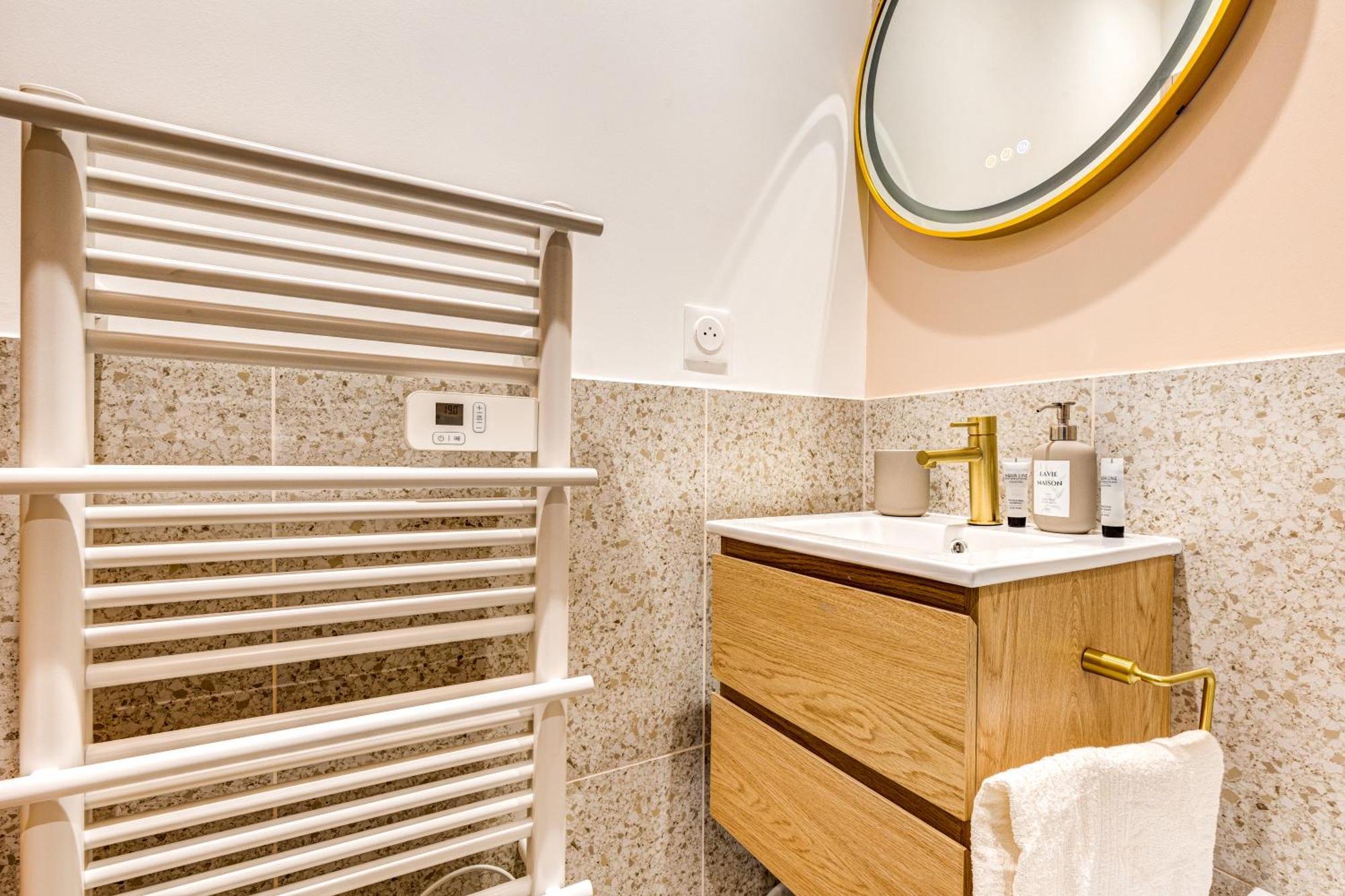 Lavie Maison Hot Tub Seaside Apartment *